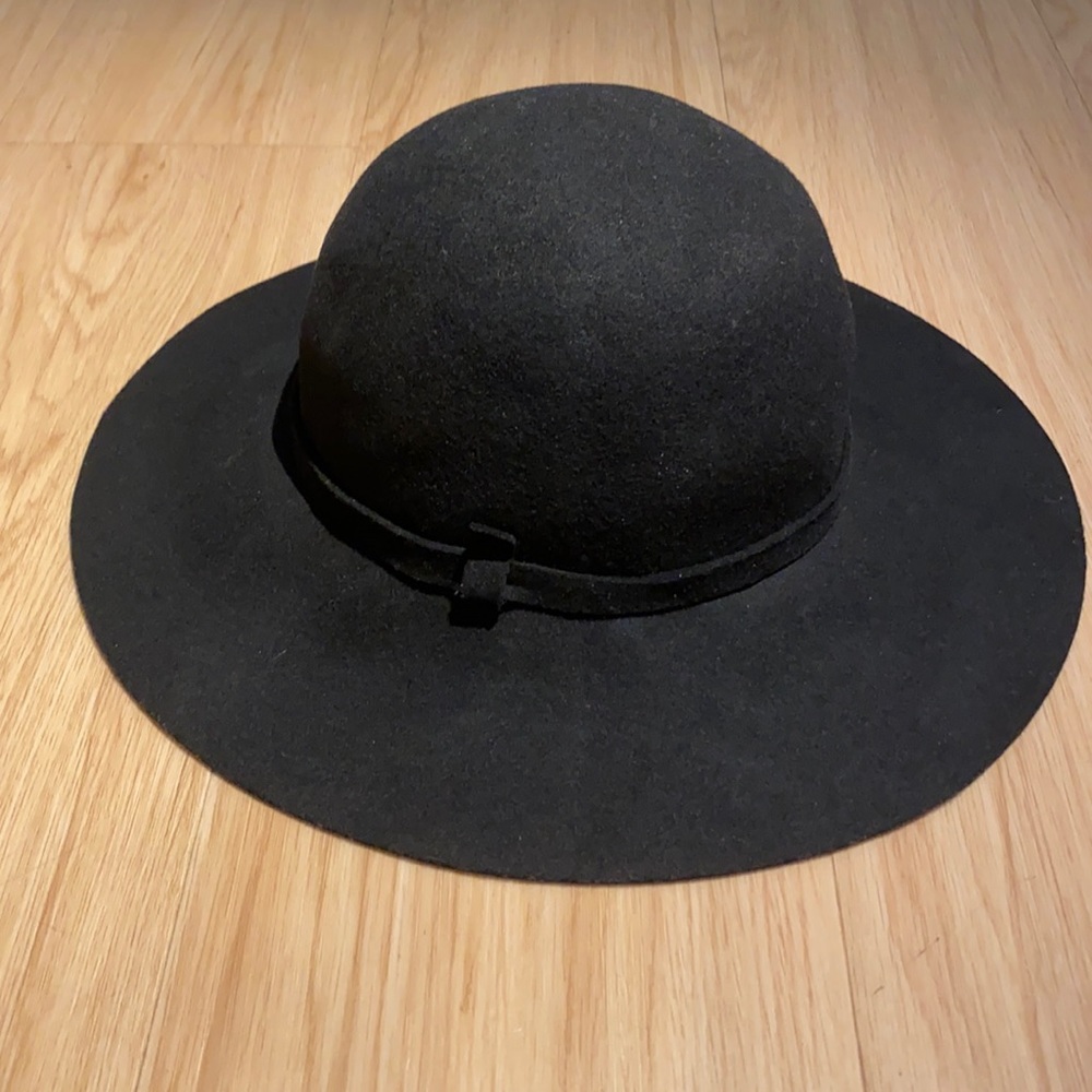 Black hat